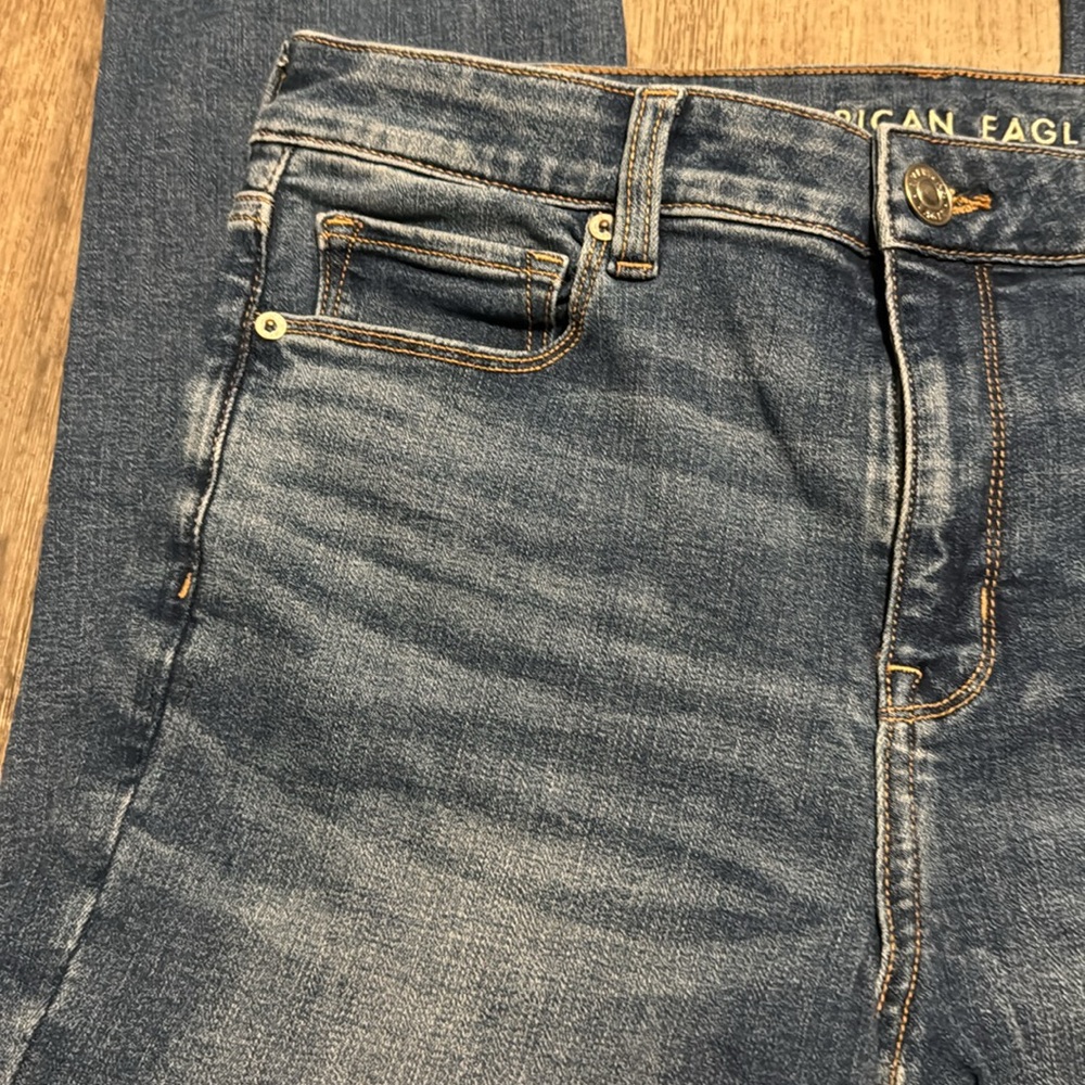 AMERICAN EAGLE Jeans-size 10 XLong - Picture 7 of 13
